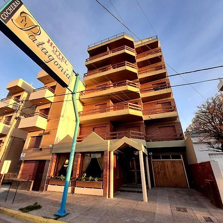 Patagonia Apart Hotel Пуэрто-Мадрин Экстерьер фото